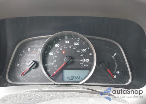 2014 Toyota Rav4 Xle z USA, uszkodzony, nr VIN 2T3RFREVXEW175762